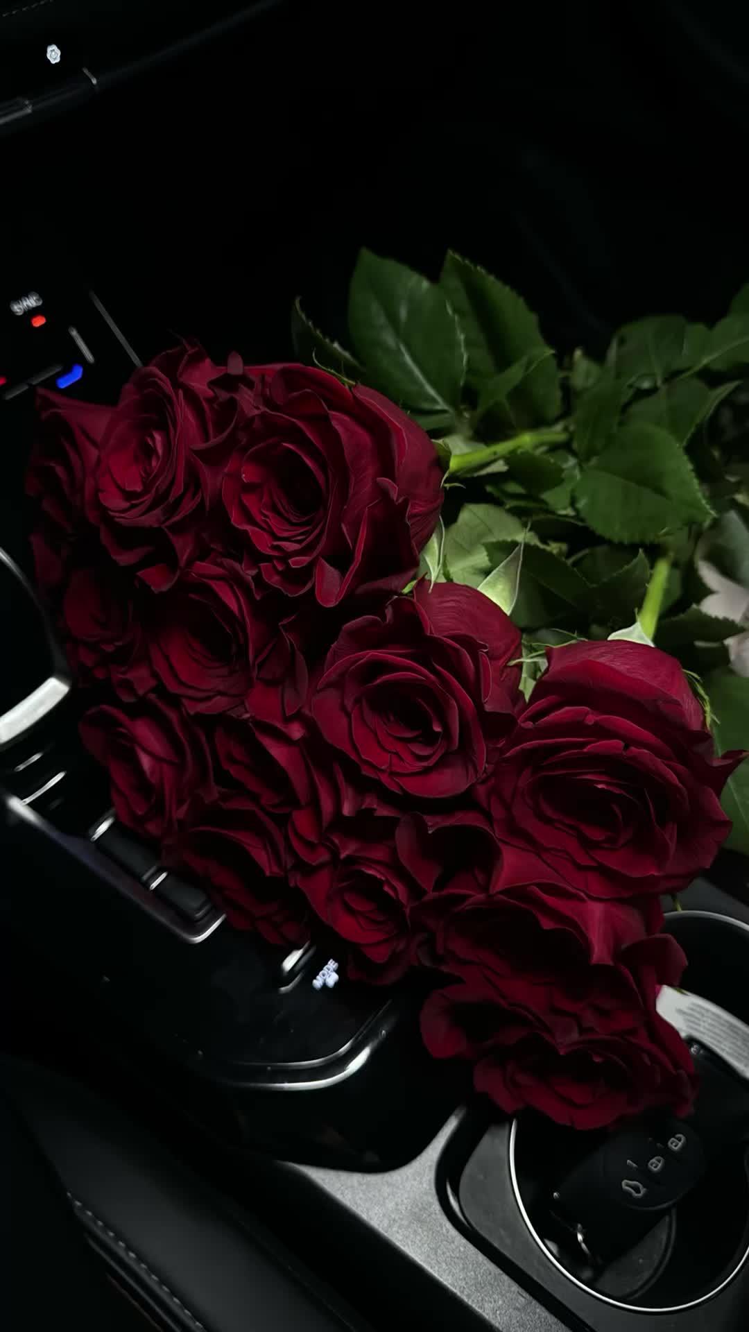 SkyPulseYonder workshop space where corporate flower arrangements are designed and prepared for business delivery